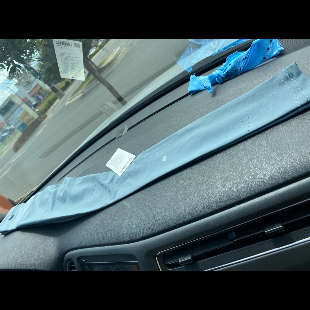 lululemon zoned in tight 29”